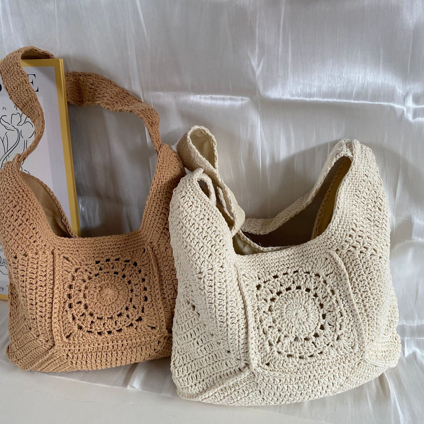 Handgeknüpfte Schultertasche mit Einzigartigem Muster Brehn