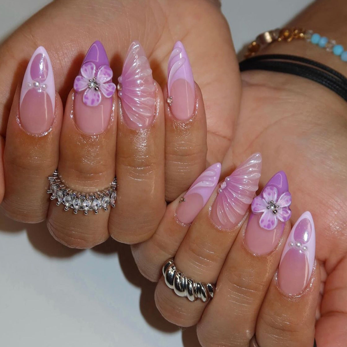 Künstlerische florale Fantasie Press-On Nagelerweiterungen Brehn
