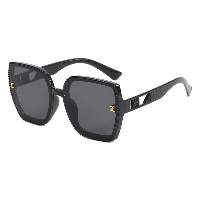 Damen quadratische Sonnenbrille mit hochwertigem Gestell und UV-Schutz Brehn