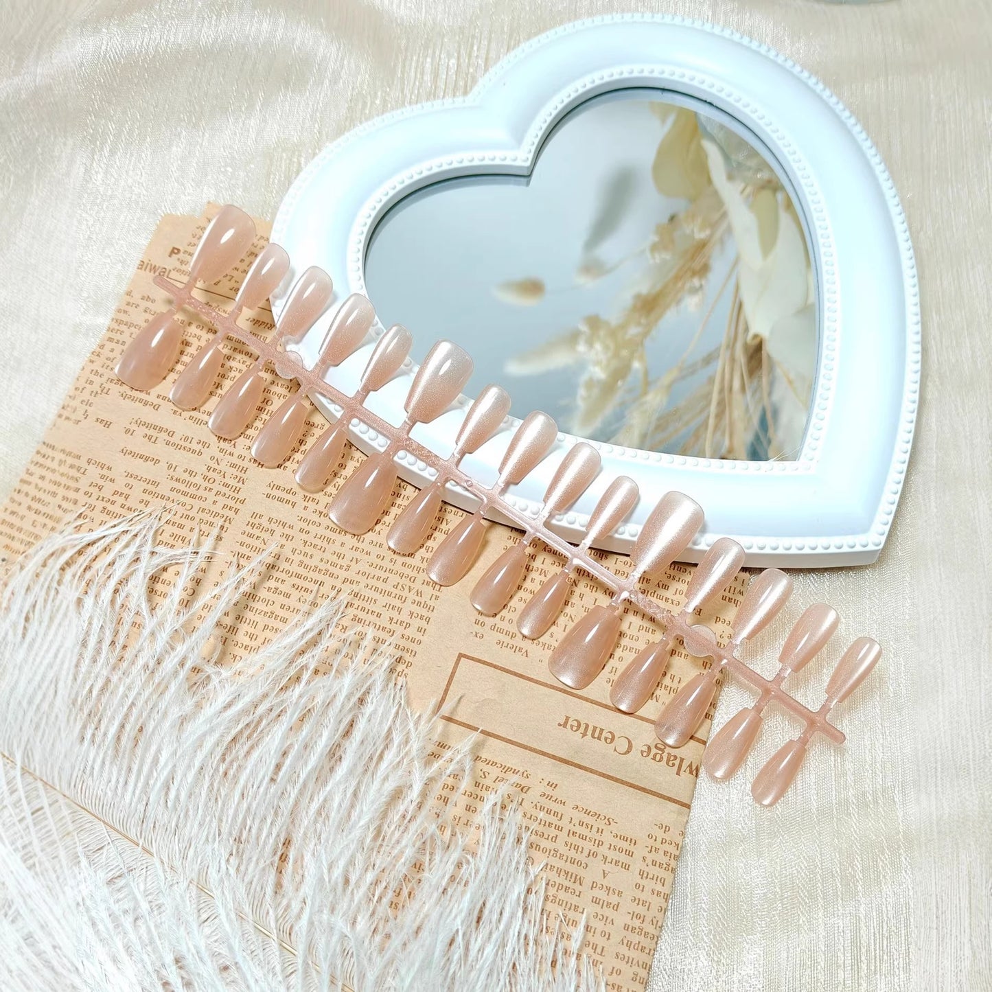 Hochwertige Kunstnägel Im Zeitlosen Nude-Look Brehn