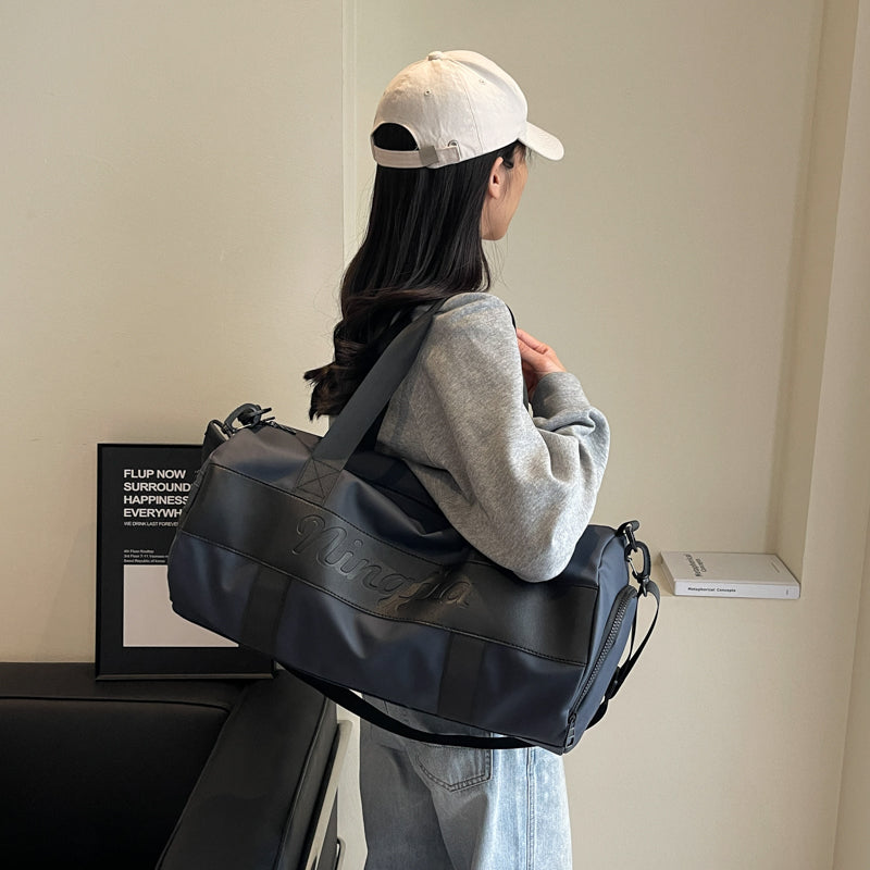 Stylischer Sportreise-Duffle-Brehn