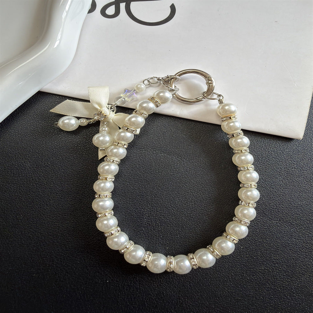 Elegante Perlen Charm Schlüsselanhänger Brehn