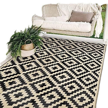 Geometrisch gemusterter Outdoor-Teppich
