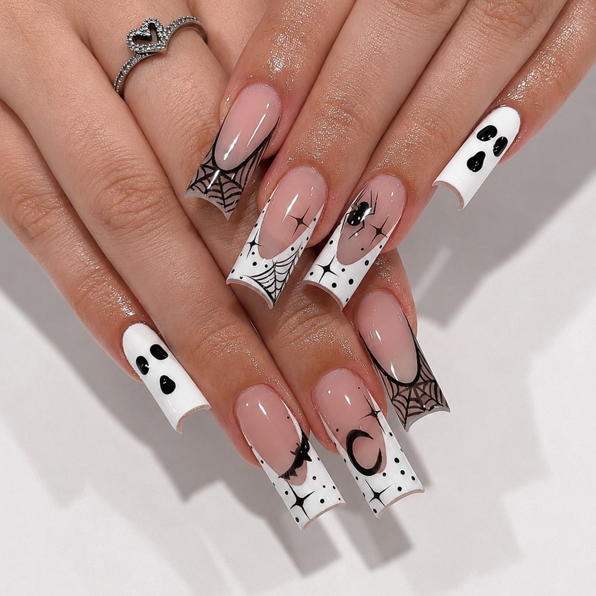 Halloween-Themen Press-On Nagelkunst Set Brehn