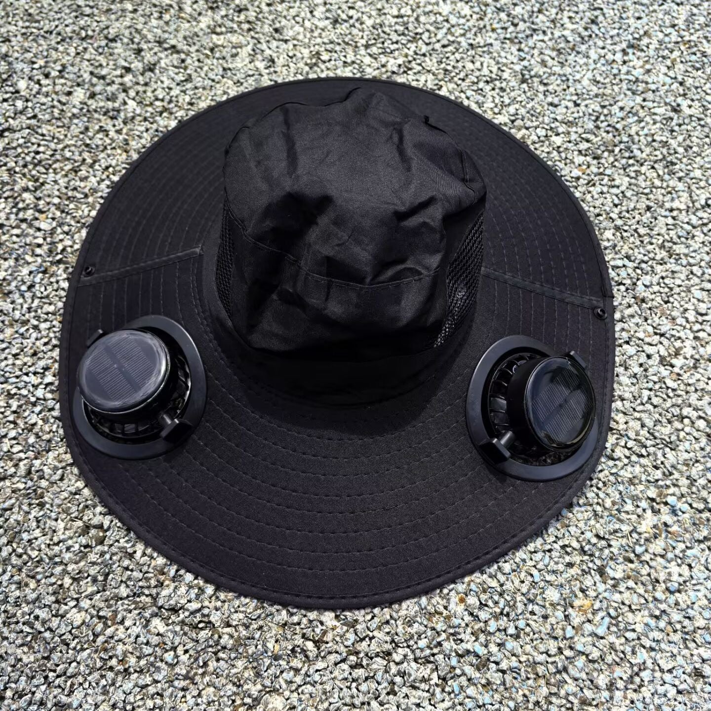 luftgekühlter Sonnenhut mit abnehmbaren USB-Ventilatoren und breitem Nackenschutz Brehn