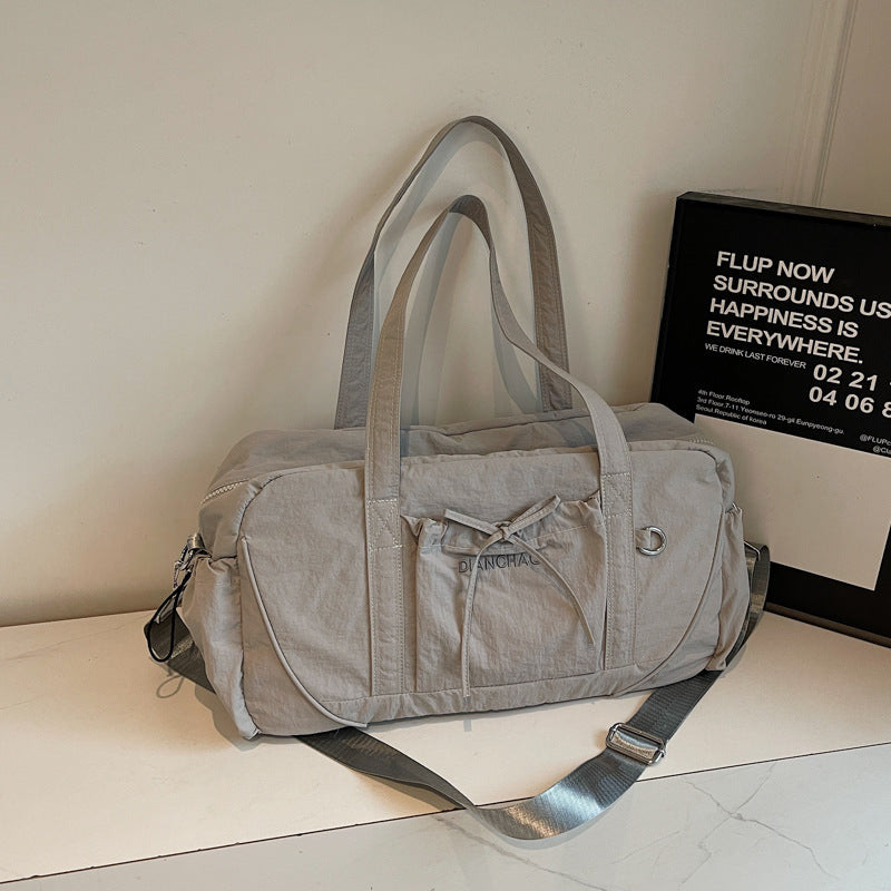 Stylische Fitness-Duffel-Tasche