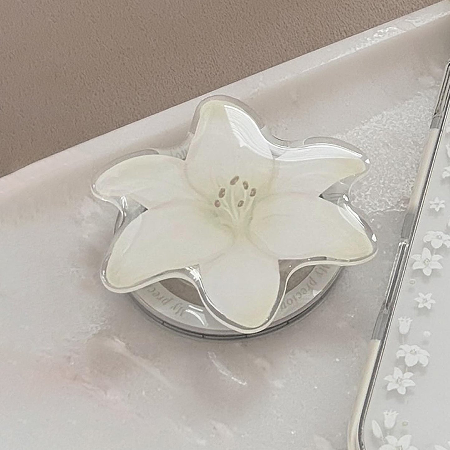Luxus Handspiegel im floralen Design Brehn