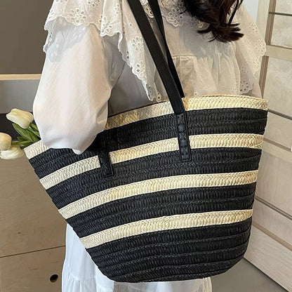 Gepolsterte Bast-Tasche mit Dekorativen Ledergriffen Brehn
