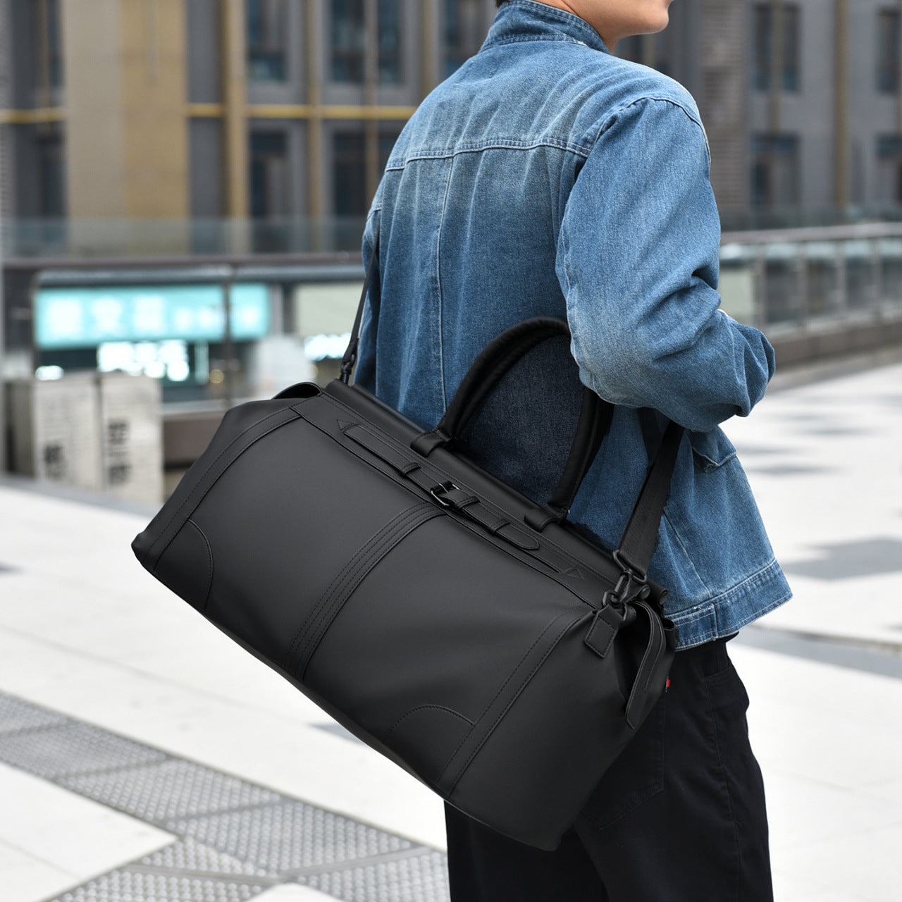 Elegante Reisetasche mit Zusätzlichen Fächern Brehn