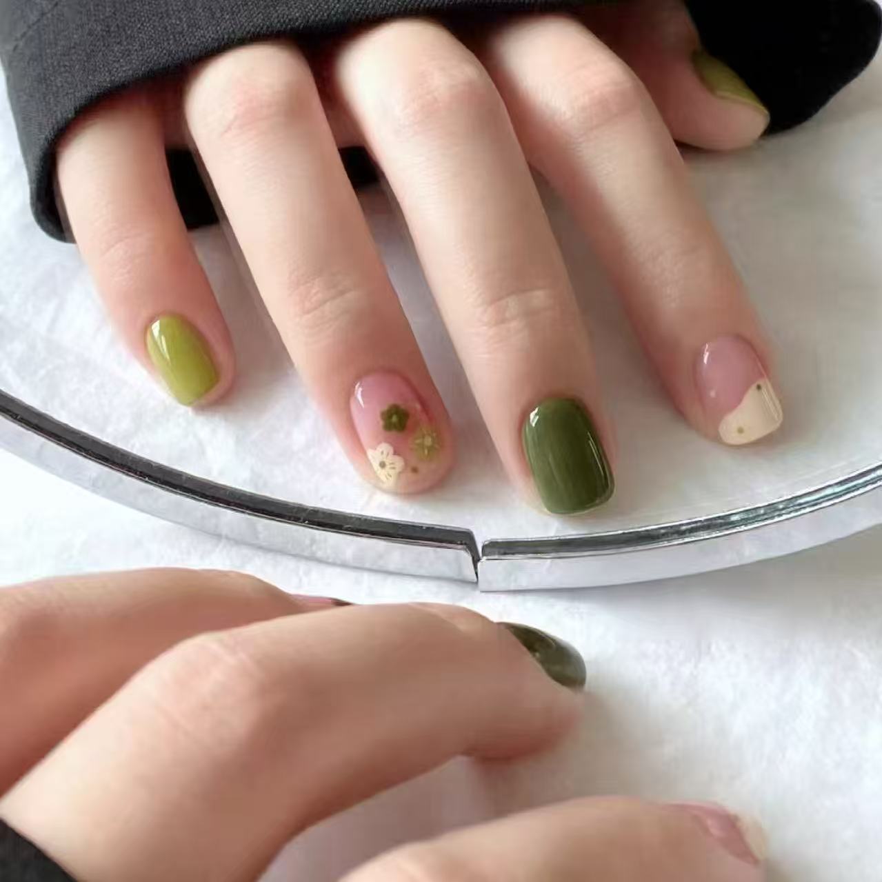 Kreative Nagelkunst Design Kollektion Brehn