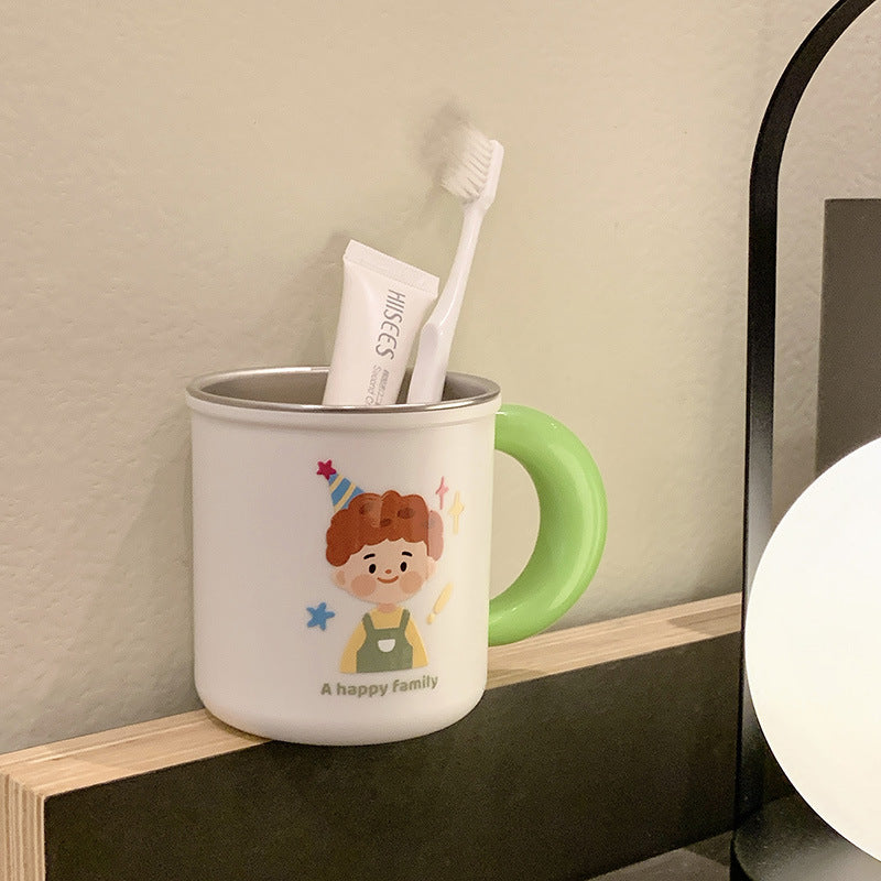 Keramiktasse mit Fröhlichem Familienmotiv Brehn