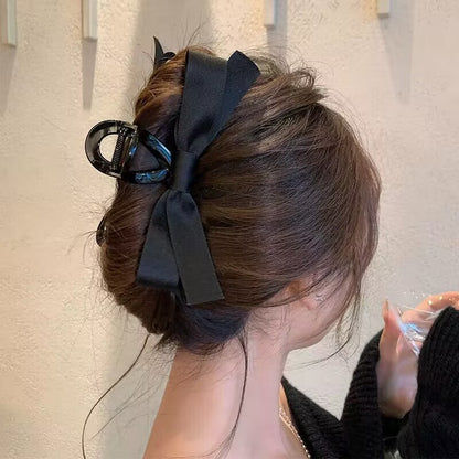 Elegante Doppelbogen-Haarspange Brehn