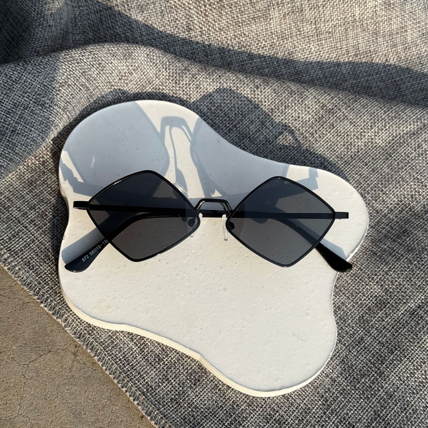 Geometric Frame Sunglasses Brehn