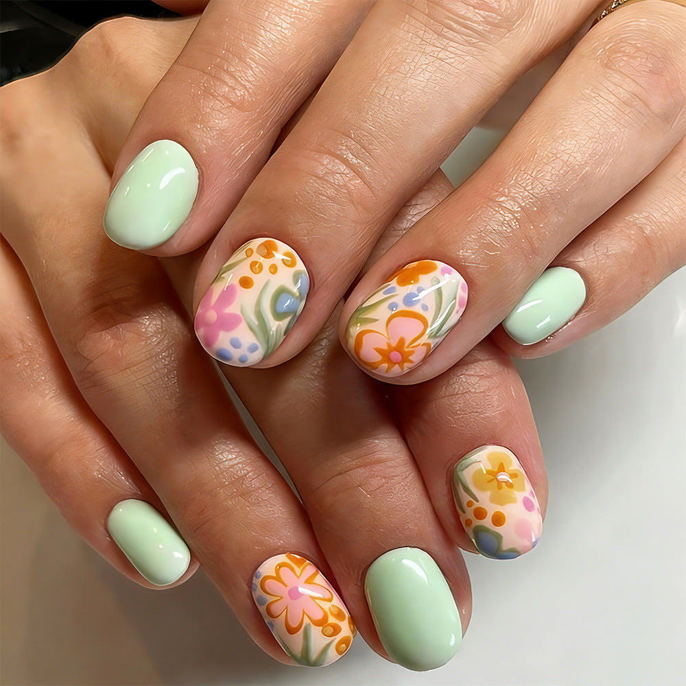 Floral Abstract Nail Art Brehn