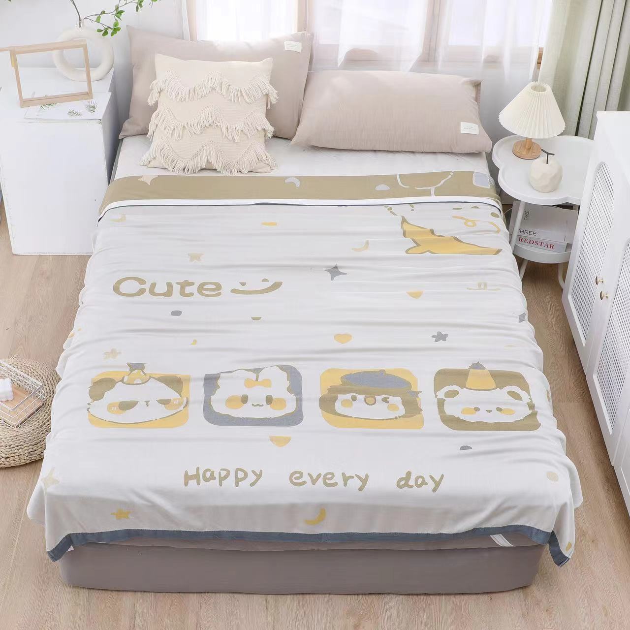Damen Tagesdecke mit verspieltem Naturmotiv Brehn
