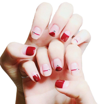 Dekoratives Press-On Nail Art Set