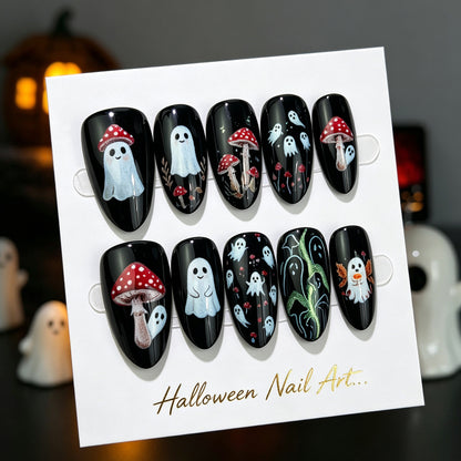 Künstliche Nagelkunst