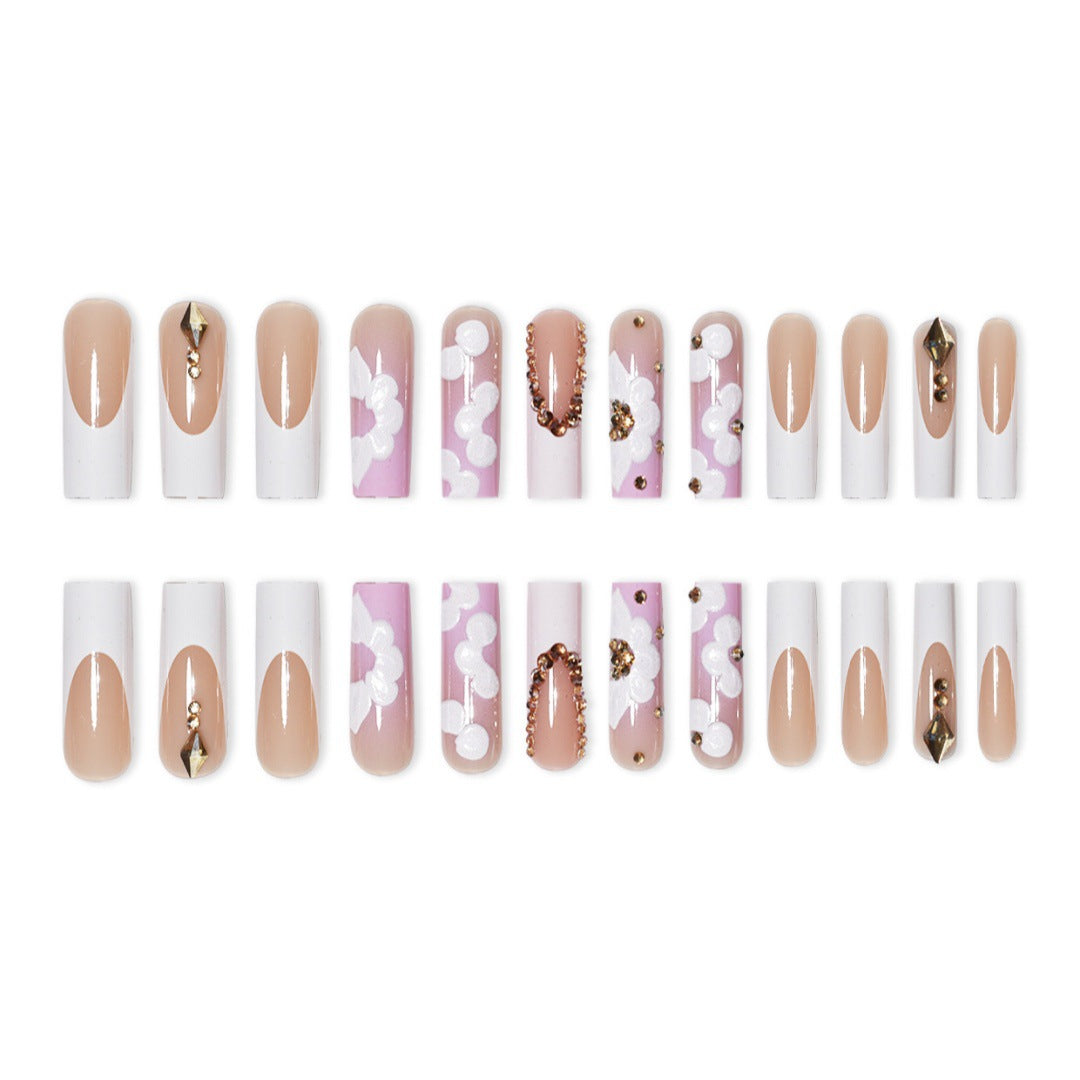 Extravagante florale Press-On-Nagelerweiterungen Brehn