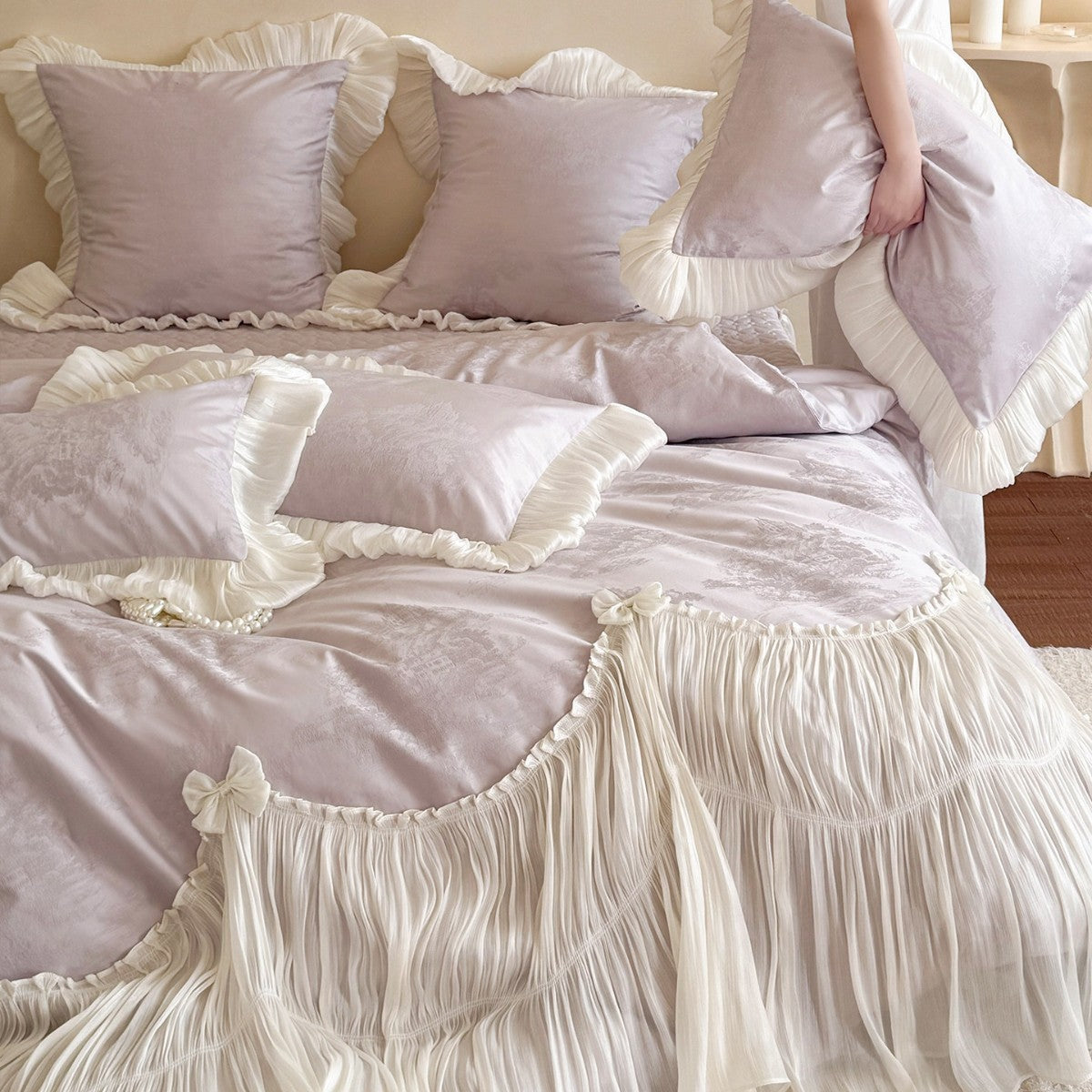 Luxe Falten Voile & Jacquard Rüschenduvet Ensemble mit Volant Euro Kissenbezügen
