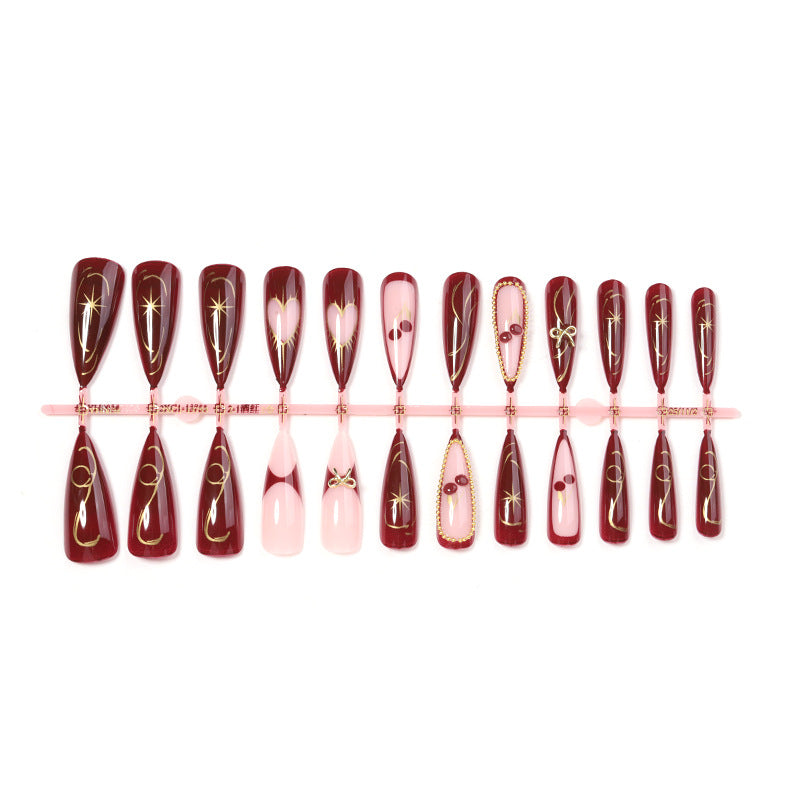 Premium Künstlerisches Stiletto Press-On Nageldesign Brehn