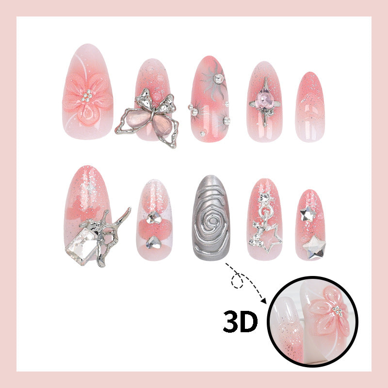Kunstnagelset mit funkelnden 3D-Verzierungen und kreativen Designs Brehn