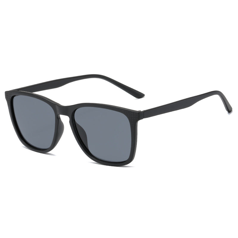 Damen stilvolle Sonnenbrille mit modernem, kantigem Rahmen Brehn