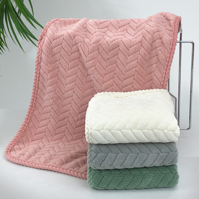 Kuscheldecke Mit Modernem Muster Brehn