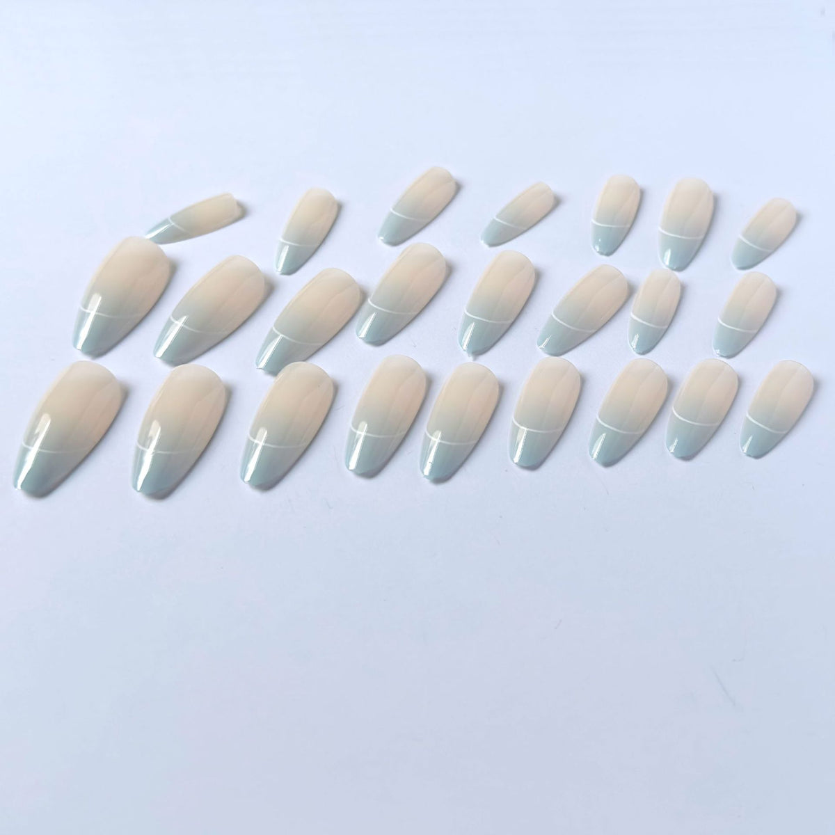 Stylisches Gel-Nagelkunst-Design