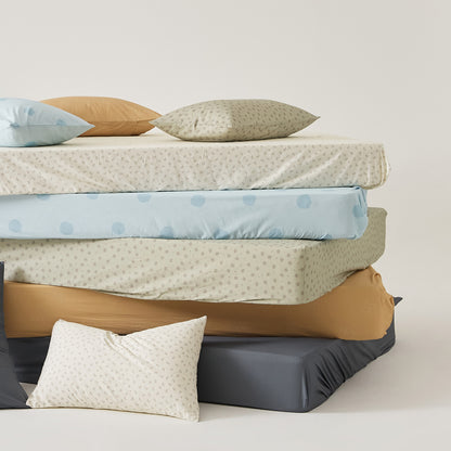 Spannbettlaken mit extra tiefem Saum und elastischem Rundumbezug