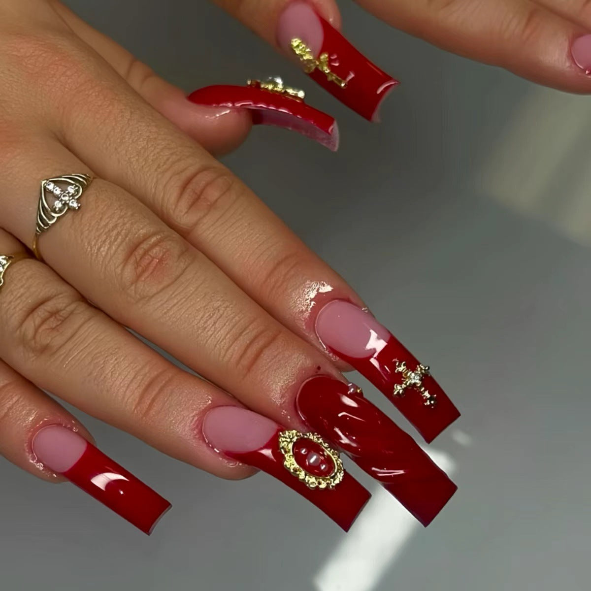 Elegante Stiletto Nagelkunst Brehn