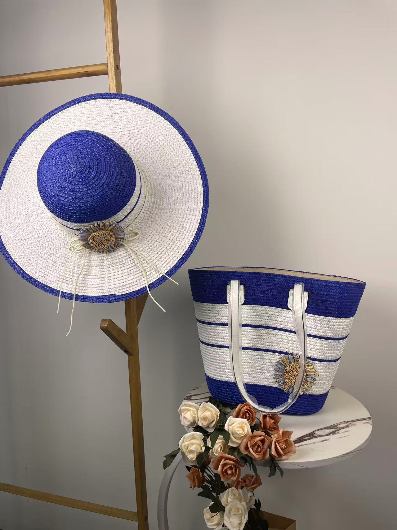 Elegante Strandtasche mit Zugehörigem Sonnenhut Brehn