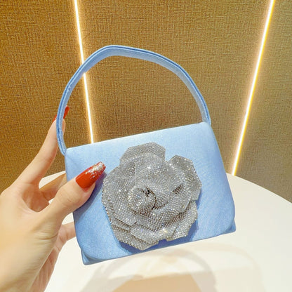 Elegante Satinkleid Abendtasche