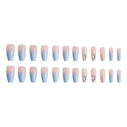 Kunstnagelset mit eleganten Ombre- und Glitzerakzenten Brehn