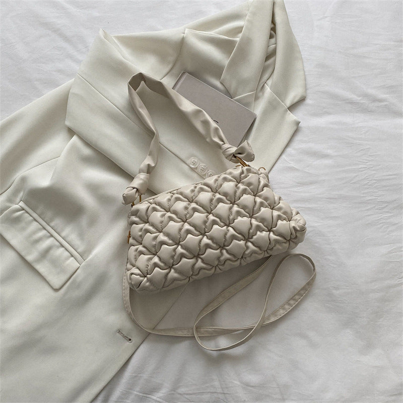 Elegante gepuffte Handtasche