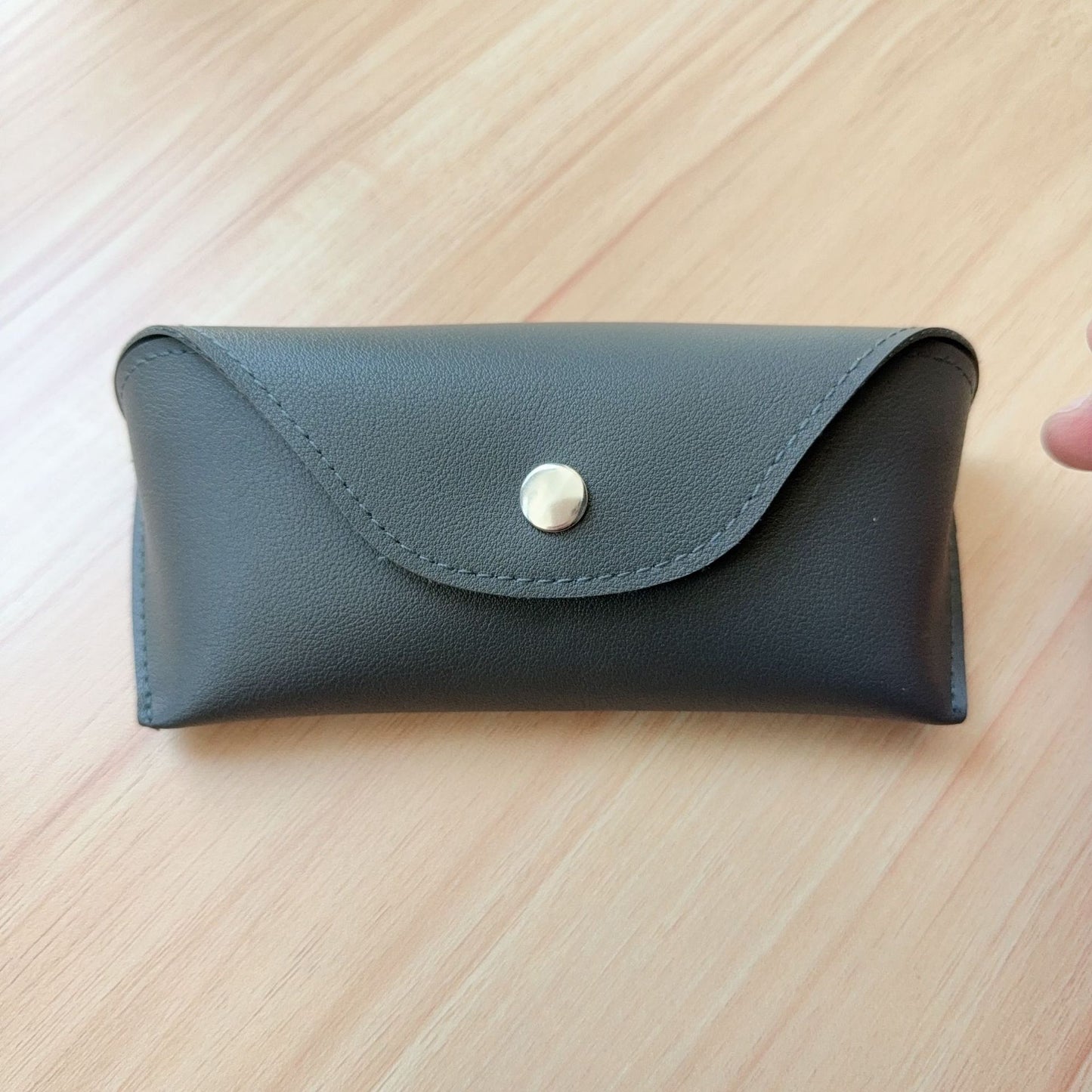 Stylische Lederbrille Etui Brehn