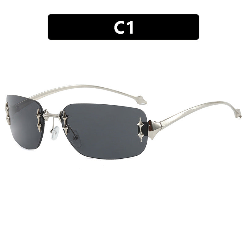 Damen Designer-Sonnenbrille mit aufwändigen Verzierungen Brehn
