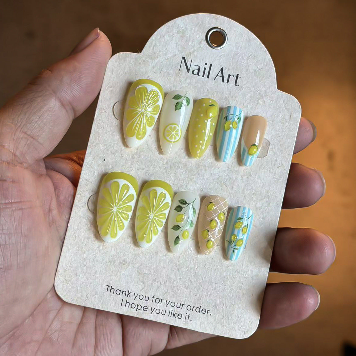 Fruchtige Zitronen-Themen Press-On Nagelkunst Set Brehn