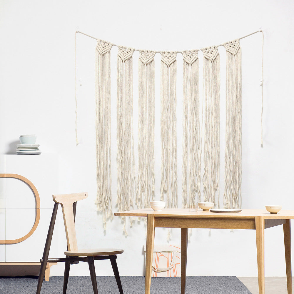 Makramee Wandbehang mit künstlerischem Design