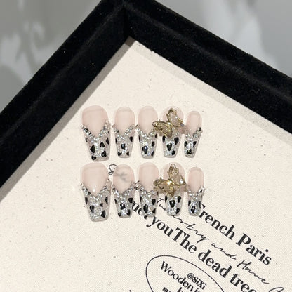 Glamourös Schmetterlings-verziertes Nagelkunstset