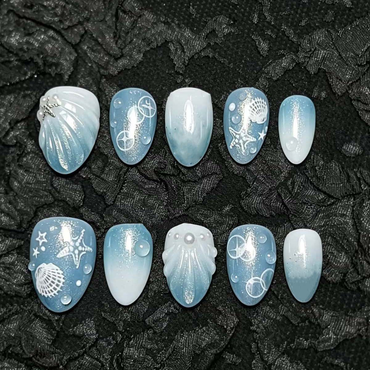 Künstlerisches vom Ozean inspiriertes Press-On Nail Set Brehn