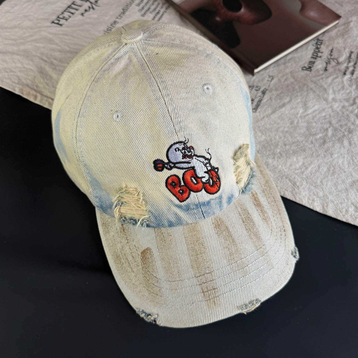 Damen Vintage-inspirierte distressed bestickte Cap Brehn
