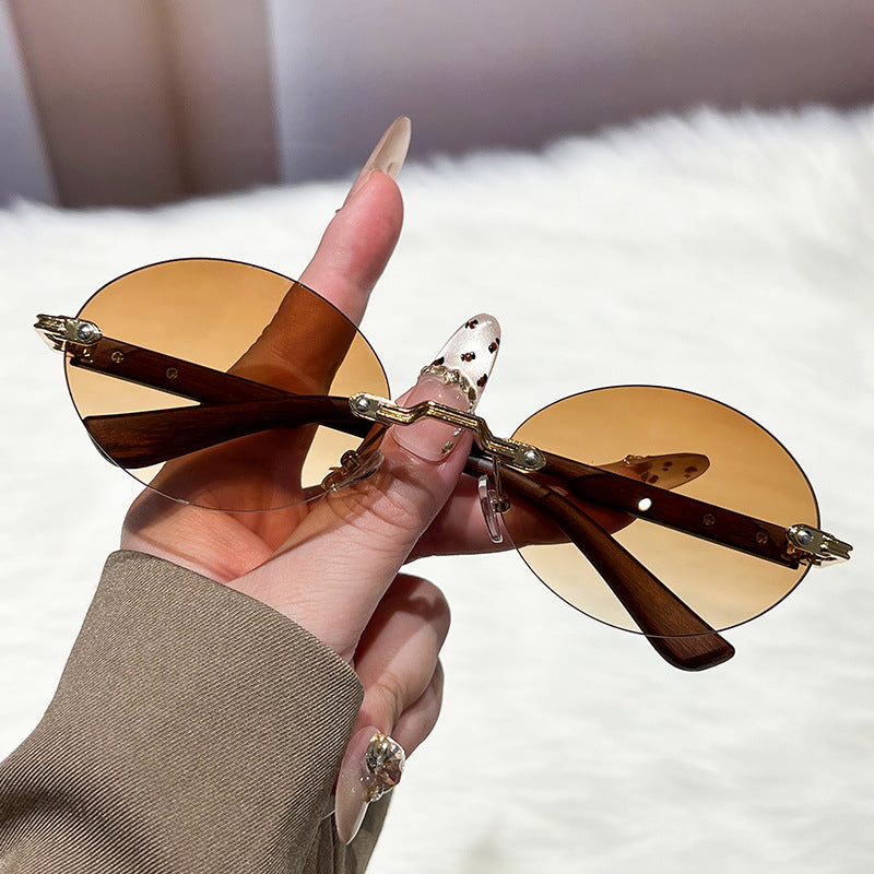 Damen modische und elegante Sonnenbrille mit ovalem Design Brehn