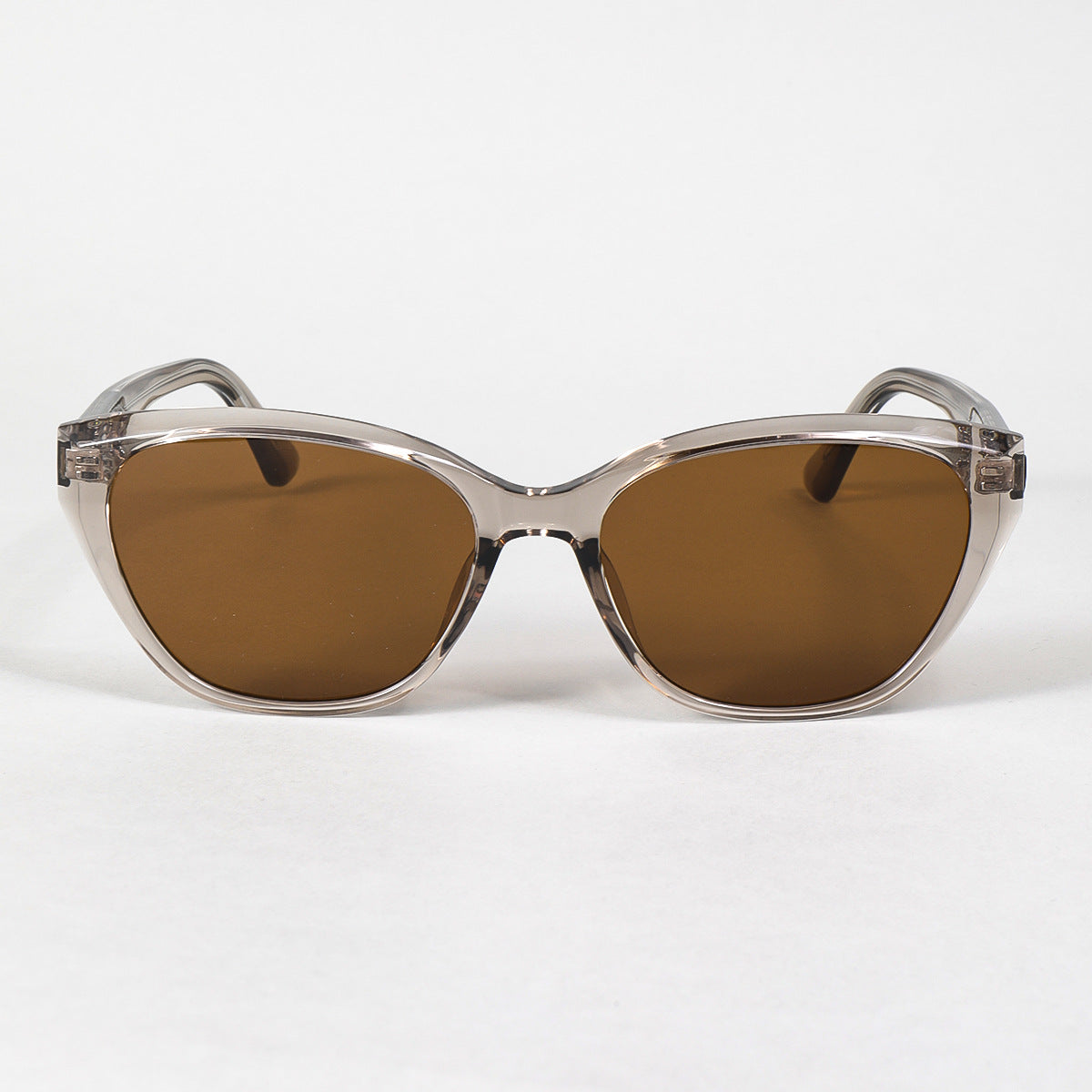 Damen moderne Sonnenbrille mit klassischem Schwung Brehn