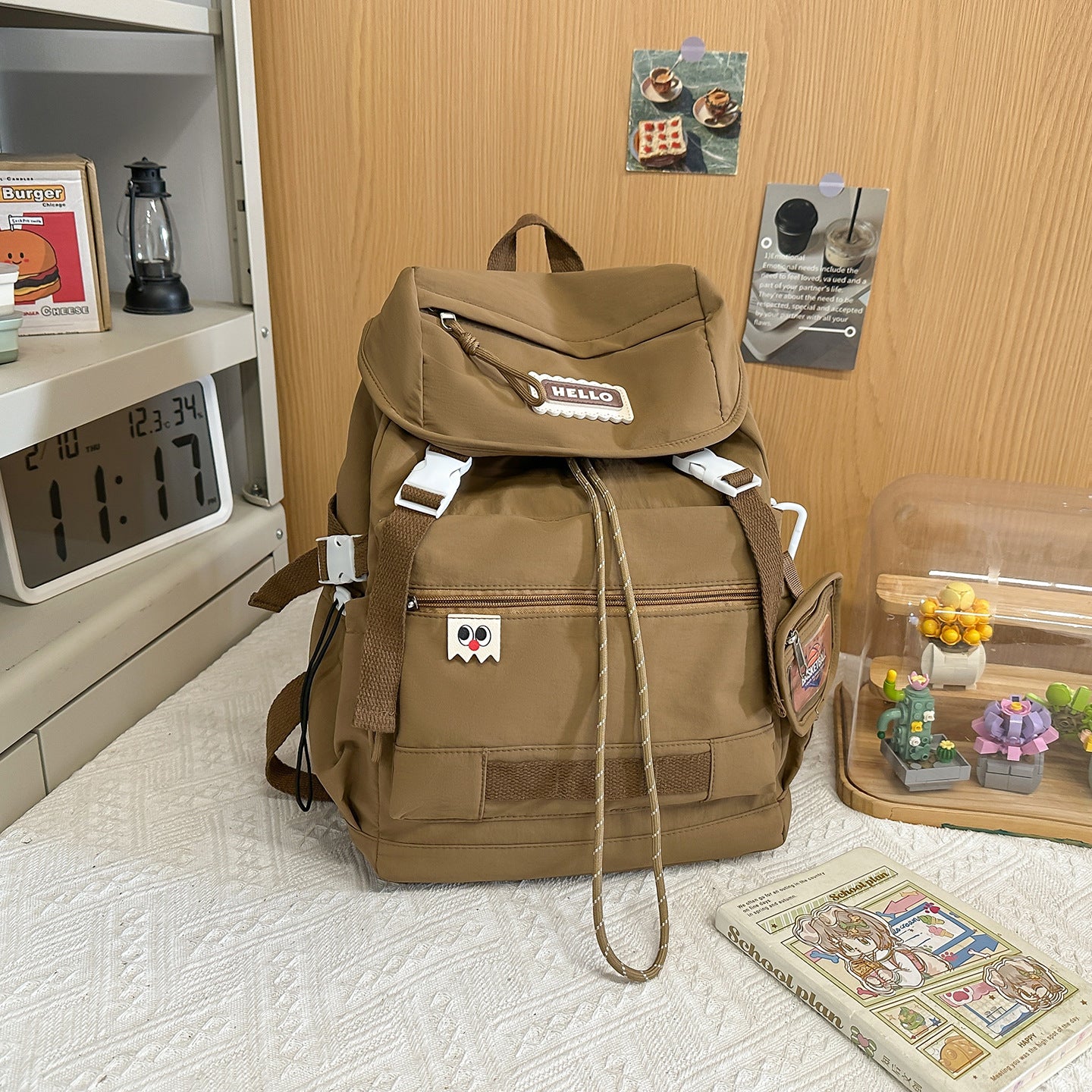 Rucksack Im Modernen Minimalistischen Stil mit Mehreren Fächern Brehn