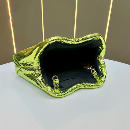Metallic Geschopfte Clutch