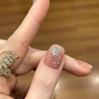 Elegantes Strass-verziertes Press-On-Nagelset