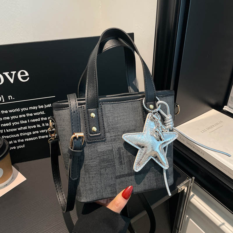Mini strukturierte Handtasche
