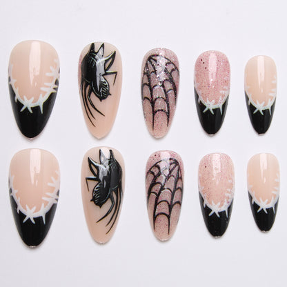 Kreatives Kunstnagelset mit Spinnen- und Netzdesign Brehn