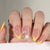 Kunstnagelset mit elegantem französischen Design und 3D-Blumendekoren Brehn
