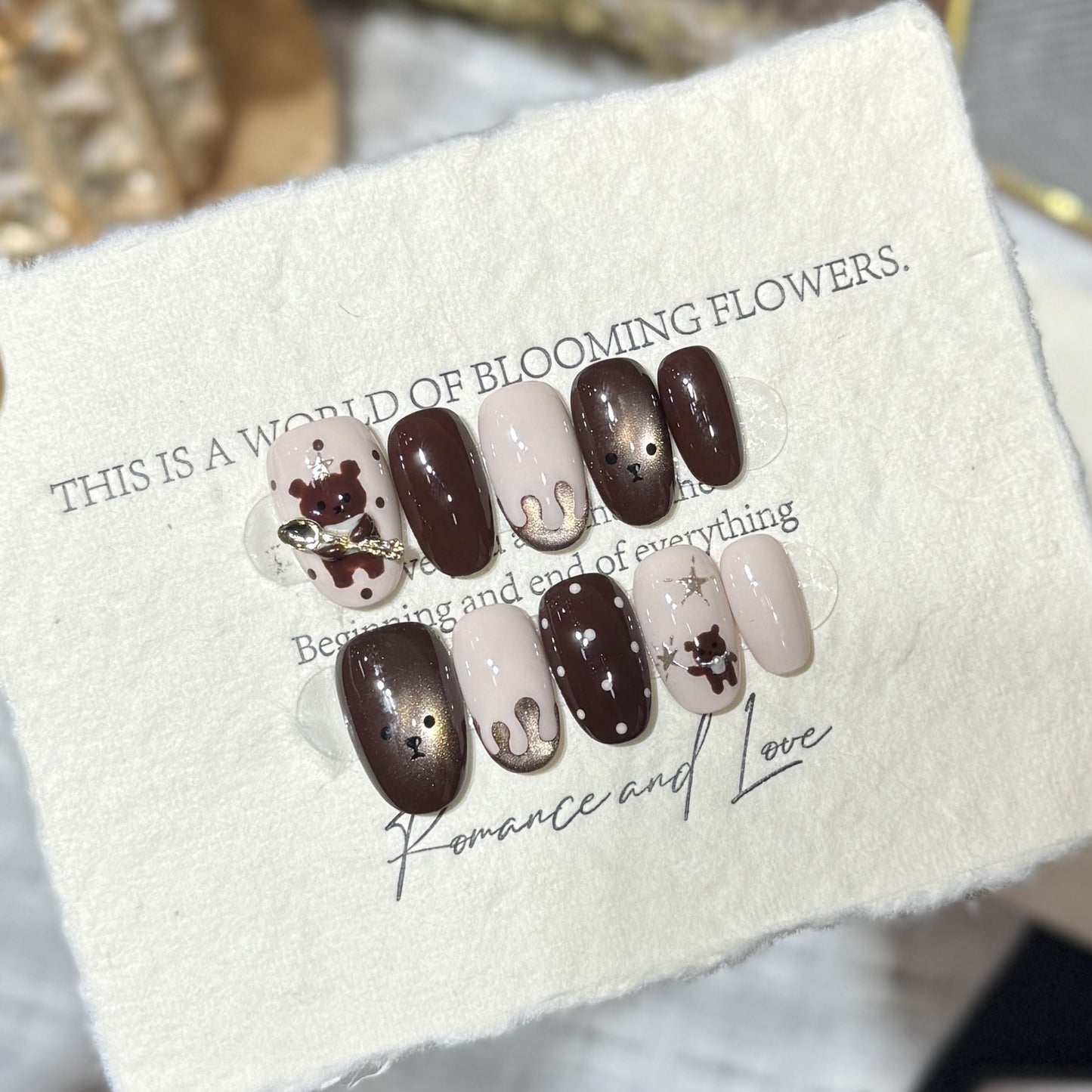 Verspieltes Tier-Themen Press-On Nagelkunst Set Brehn